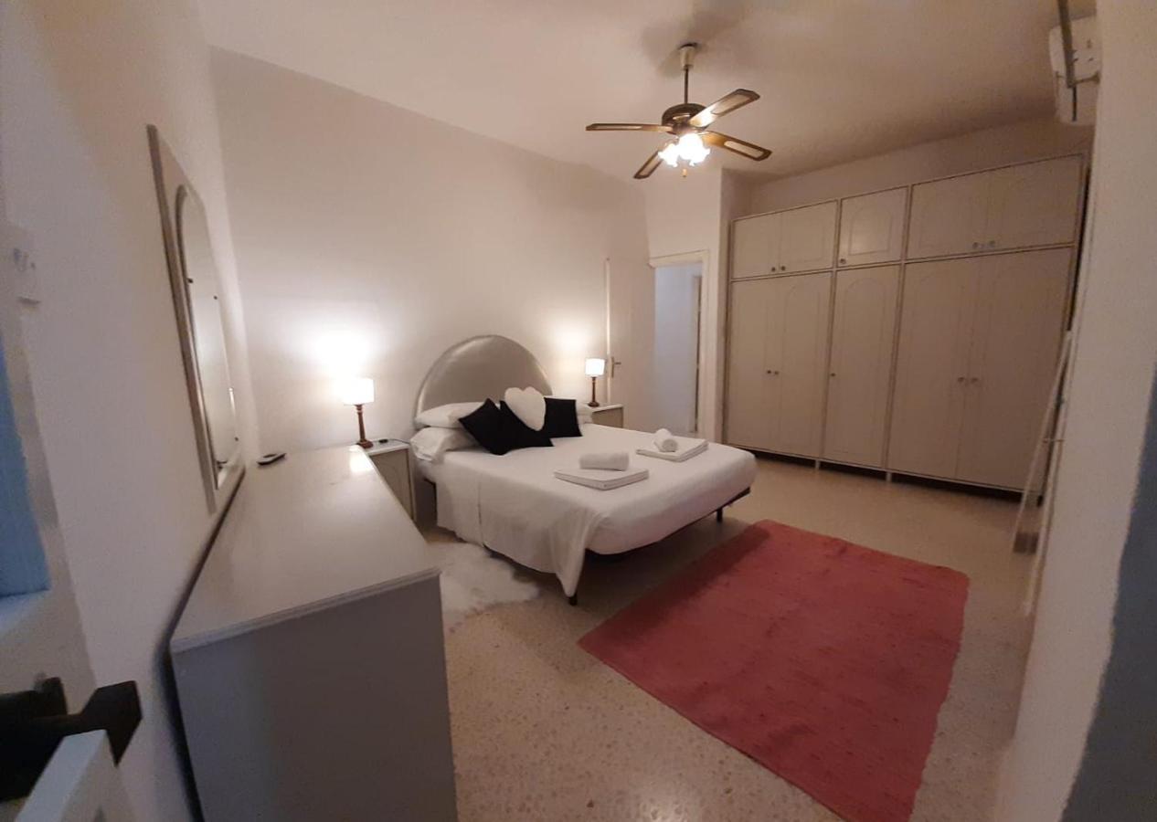 Appartement Coral à San Pawl il-Baħar Extérieur photo