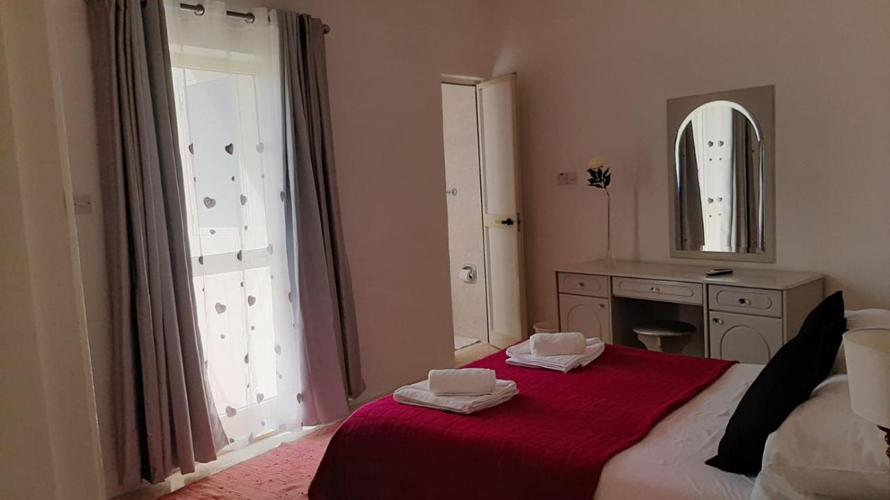 Appartement Coral à San Pawl il-Baħar Extérieur photo